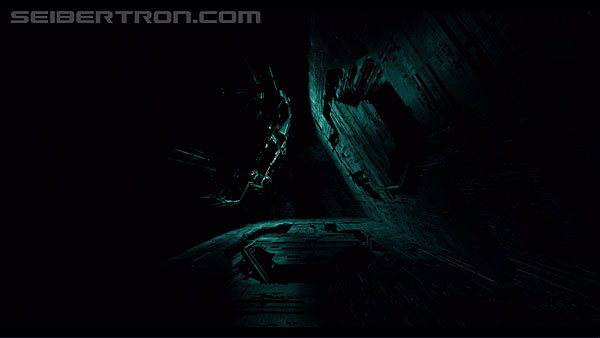 tf5-the-last-knight-2495.jpg