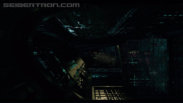 tf5-the-last-knight-2523.jpg