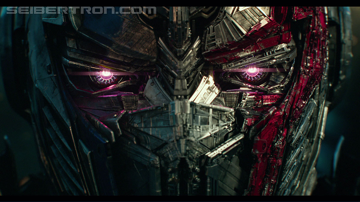 Transformers News: High-res Gallery of Transformers: The Last Knight Extended Super Bowl HD Trailer