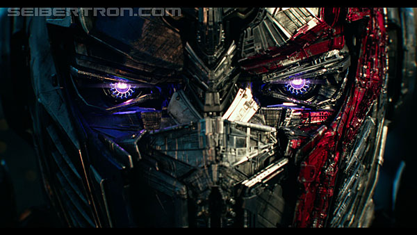 last-knight-trailer-170412-0265.jpg