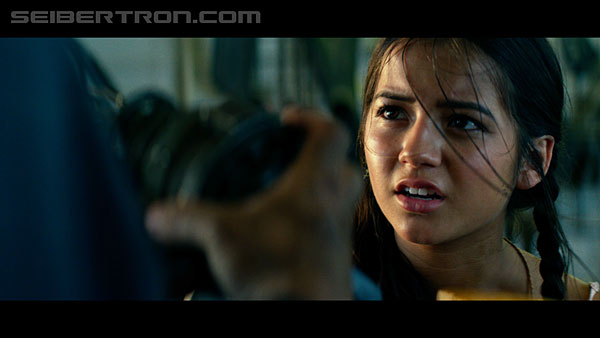 last-knight-trailer-170412-0356.jpg