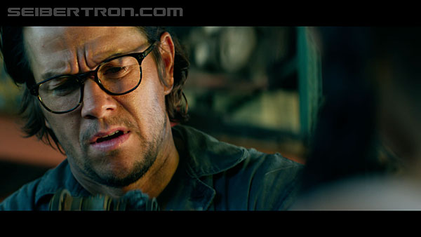 last-knight-trailer-170412-0359.jpg