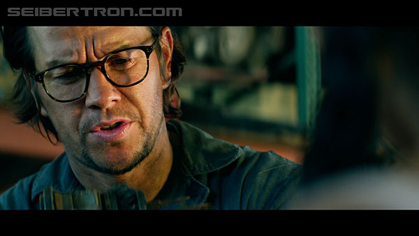 last-knight-trailer-170412-0364.jpg