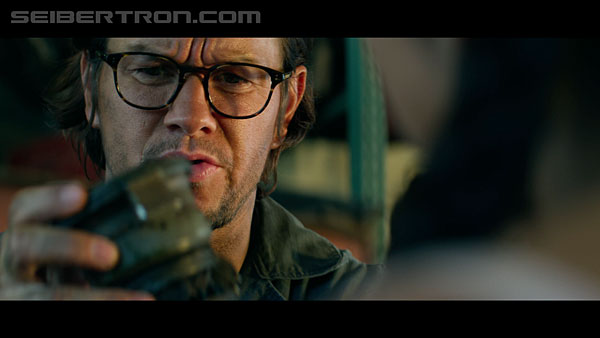 last-knight-trailer-170412-0399.jpg