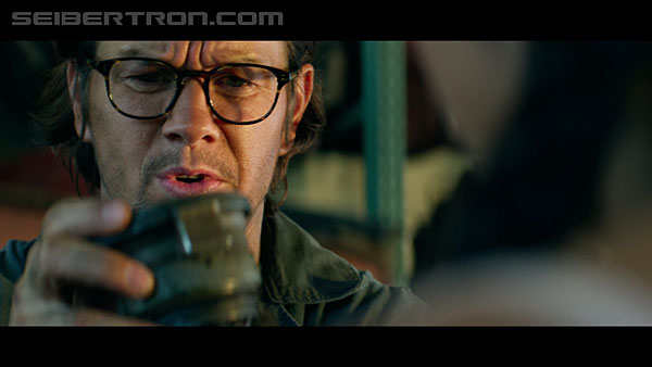 last-knight-trailer-170412-0401.jpg