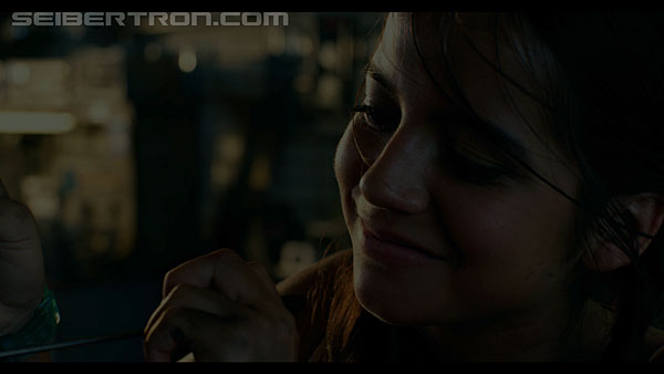 last-knight-trailer-170412-0413.jpg