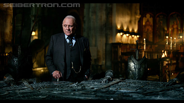 last-knight-trailer-170412-0453.jpg