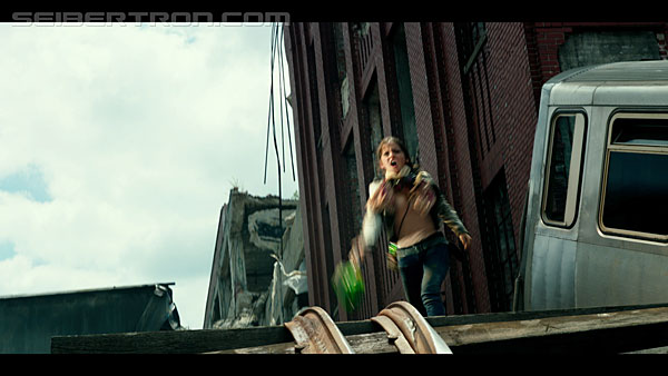 last-knight-trailer-170412-0463.jpg