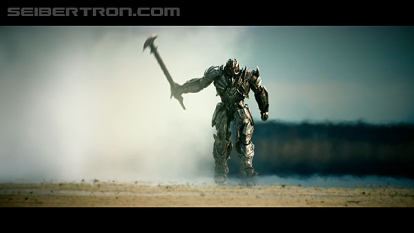 last-knight-trailer-170412-0521.jpg