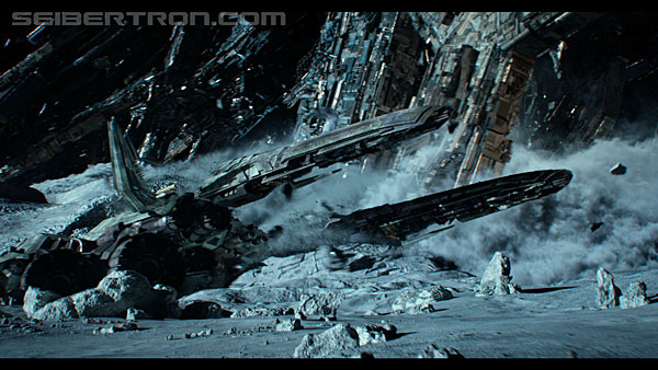 last-knight-trailer-170412-0577.jpg