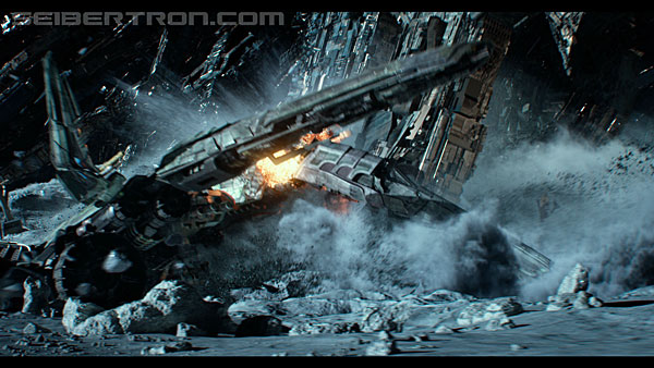last-knight-trailer-170412-0586.jpg