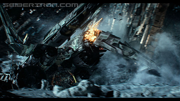 last-knight-trailer-170412-0592.jpg