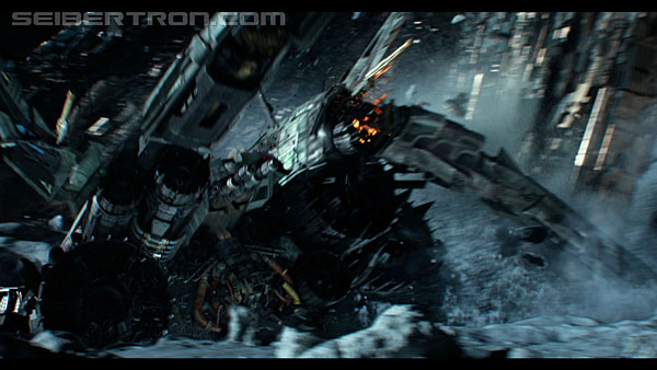 last-knight-trailer-170412-0595.jpg
