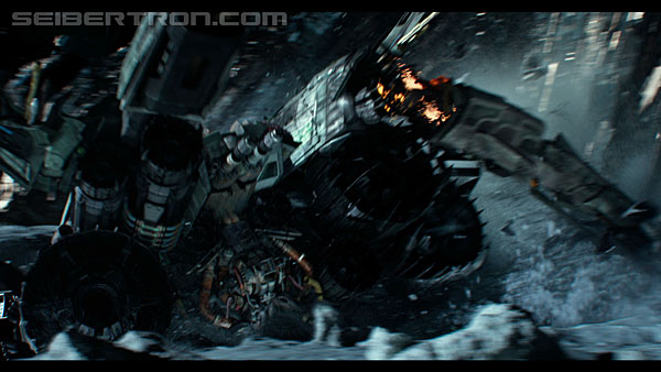last-knight-trailer-170412-0597.jpg