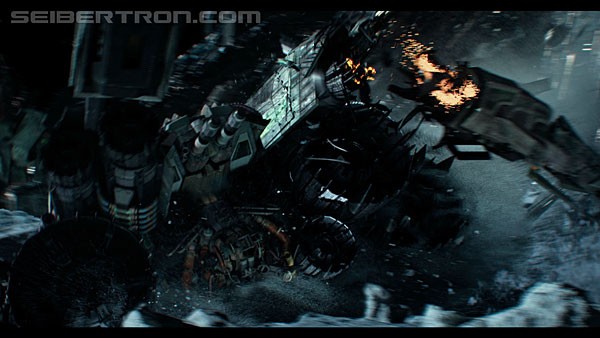 last-knight-trailer-170412-0599.jpg