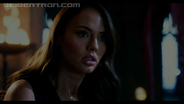 last-knight-trailer-170412-0614.jpg