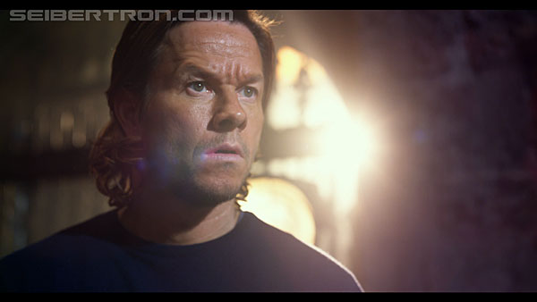 last-knight-trailer-170412-0641.jpg