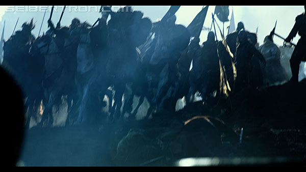 last-knight-trailer-170412-0672.jpg