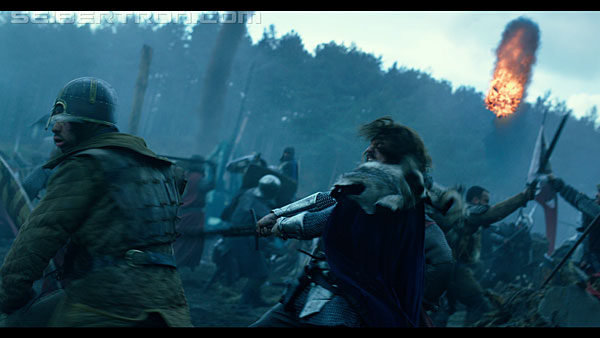 last-knight-trailer-170412-0686.jpg