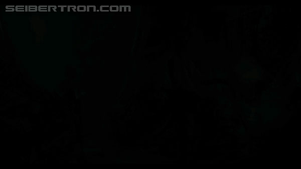 last-knight-trailer-170412-0739.jpg