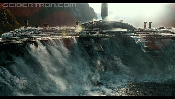 Transformers News: Massive HD gallery of The Last Knight "Nemesis" trailer Transformers News: Massive HD gallery of The Last Knight "Nemesis" trailer
