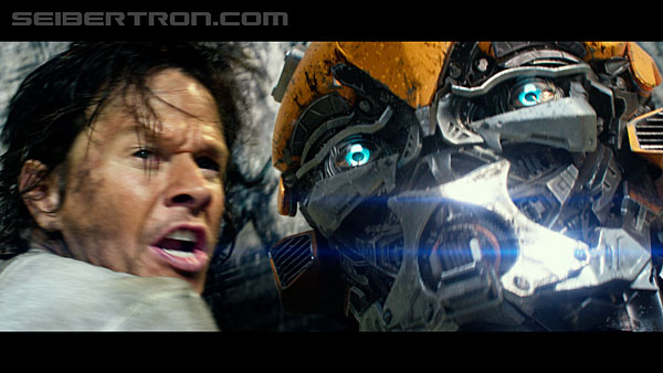last-knight-trailer-170412-0810.jpg
