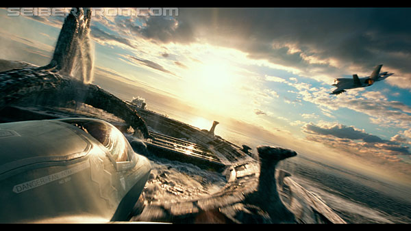 last-knight-trailer-170412-0849.jpg