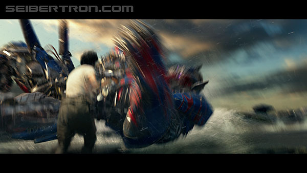 last-knight-trailer-170412-0865.jpg