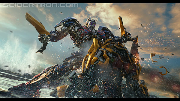 last-knight-trailer-170412-0889.jpg