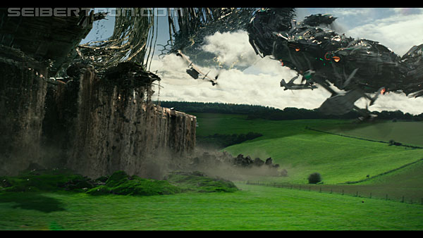 last-knight-trailer-170412-0959.jpg