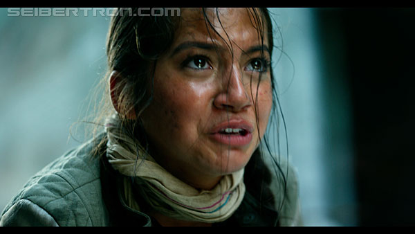 last-knight-trailer-170412-1008.jpg