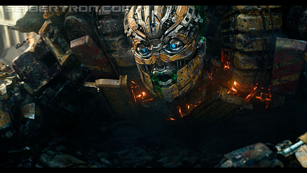 last-knight-trailer-170412-1024.jpg