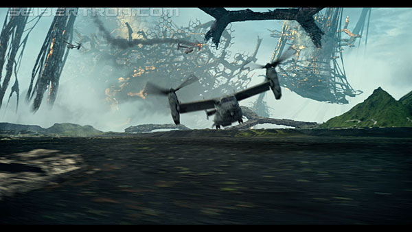 last-knight-trailer-170412-1046.jpg