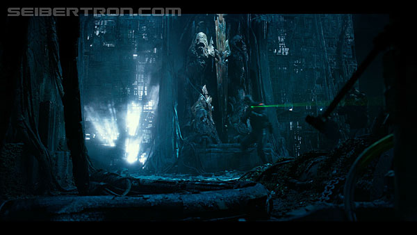 Transformers News: Massive HD gallery of The Last Knight "Nemesis" trailer Transformers News: Massive HD gallery of The Last Knight "Nemesis" trailer