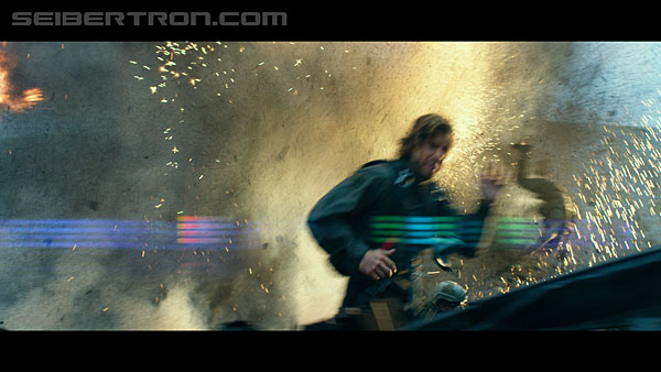 last-knight-trailer-170412-1242.jpg