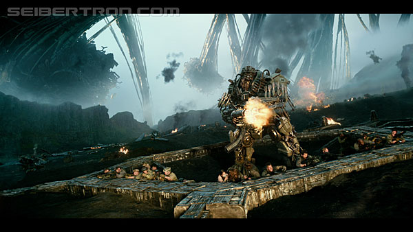 Transformers News: Massive HD gallery of The Last Knight "Nemesis" trailer Transformers News: Massive HD gallery of The Last Knight "Nemesis" trailer
