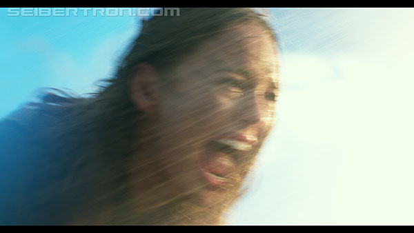 last-knight-trailer-170412-1265.jpg