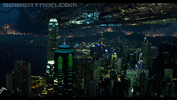 last-knight-trailer-170412-1339.jpg