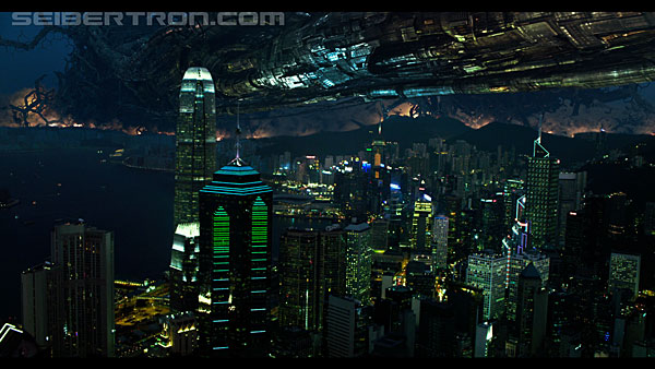 last-knight-trailer-170412-1340.jpg