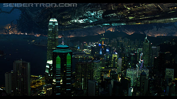 last-knight-trailer-170412-1343.jpg
