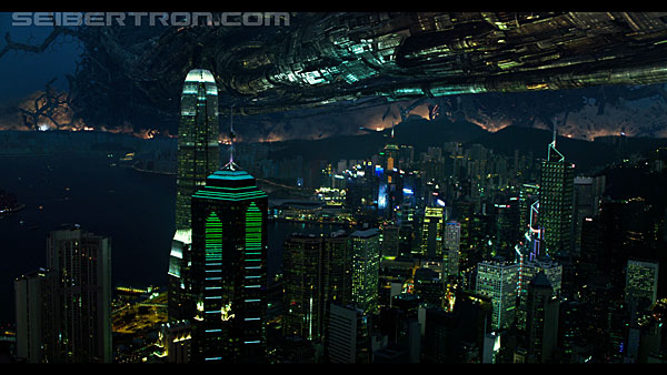 last-knight-trailer-170412-1346.jpg