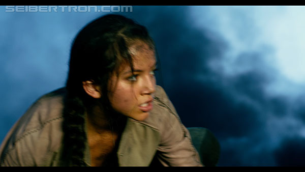last-knight-trailer-170412-1355.jpg