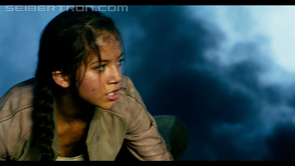 last-knight-trailer-170412-1357.jpg