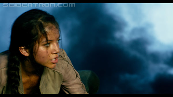 last-knight-trailer-170412-1358.jpg