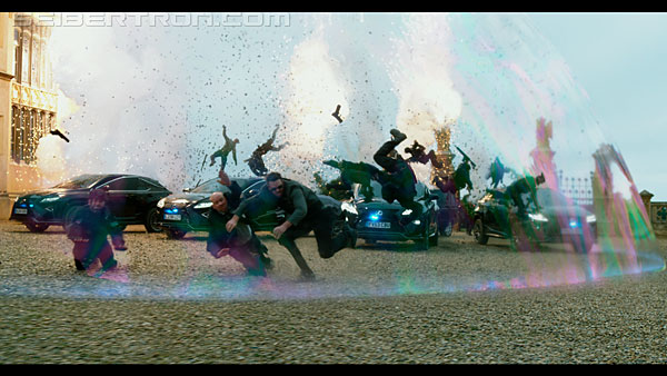 last-knight-trailer-170412-1419.jpg