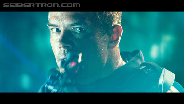 last-knight-trailer-170412-1422.jpg