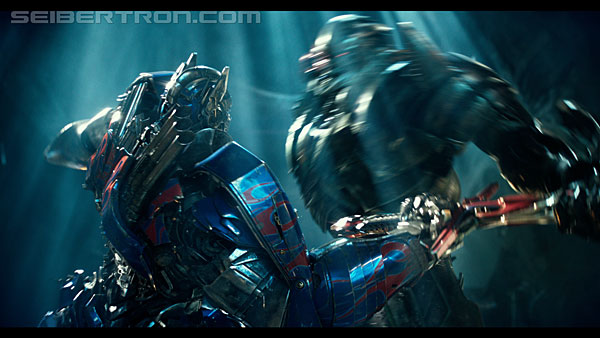 last-knight-trailer-170412-1430.jpg