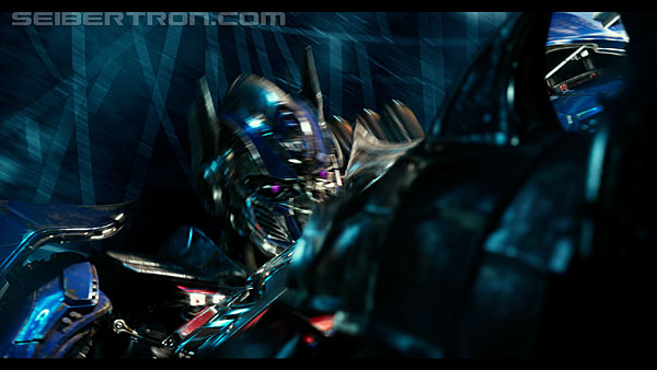 last-knight-trailer-170412-1442.jpg