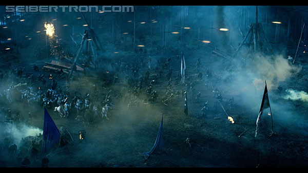 last-knight-international-trailer-170517-0498.jpg
