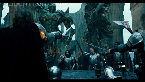 last-knight-international-trailer-170517-0555.jpg